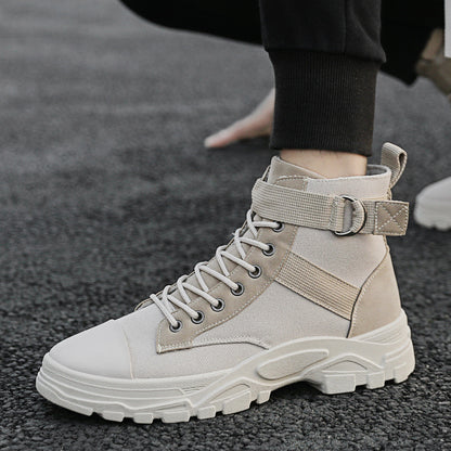 Hohe Martin-Stiefel für Teenager, modische und trendige Freizeitschuhe. 