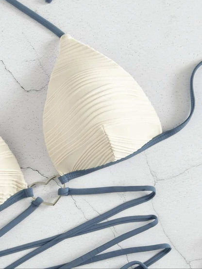 Sexy Hard Cup Bikini – Herzdetail und verstellbare Kordelzugträger