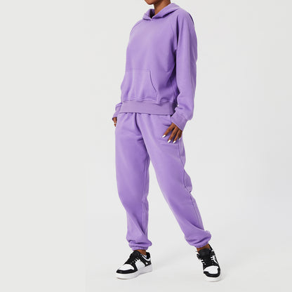Lockeres, sportliches und lässiges Pullover-Set mit Kapuze für Damen.