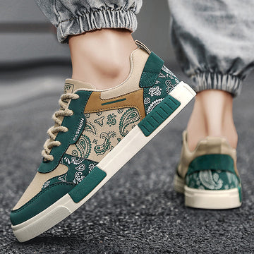 Lässige Canvas-Sneaker für Teenager