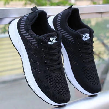 Bequeme Lauf- und Freizeitschuhe für Herren mit weicher Sohle