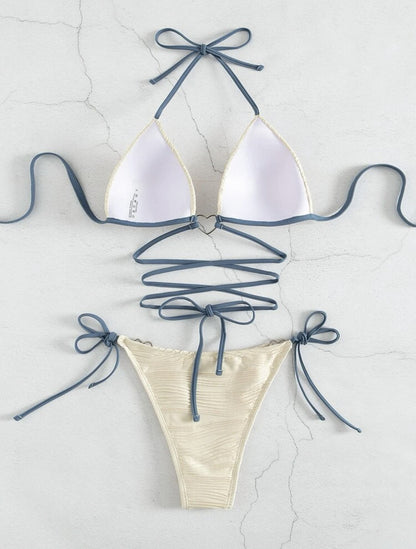 Sexy Hard Cup Bikini – Herzdetail und verstellbare Kordelzugträger