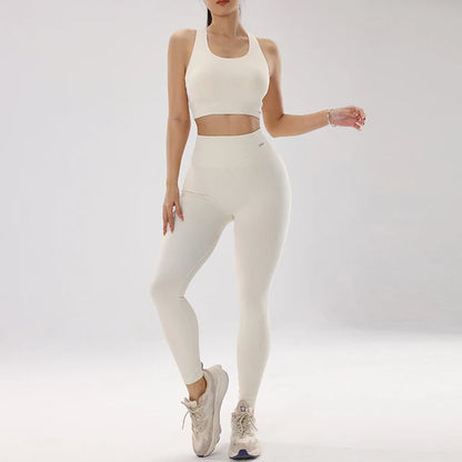 Peach Lift Yoga-Set – Schnelltrocknender Sport-BH &amp; Schlankheits-Leggings für Fitness