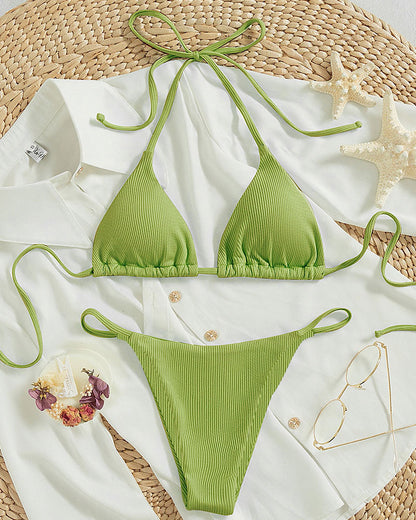 Hängender Hals-Bikini mit mehrfarbigem Dreipunkt-Badeanzug für heiße Quellen