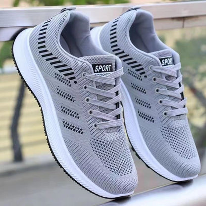 Bequeme Lauf- und Freizeitschuhe für Herren mit weicher Sohle