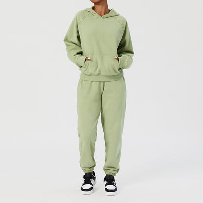 Lockeres, sportliches und lässiges Pullover-Set mit Kapuze für Damen.