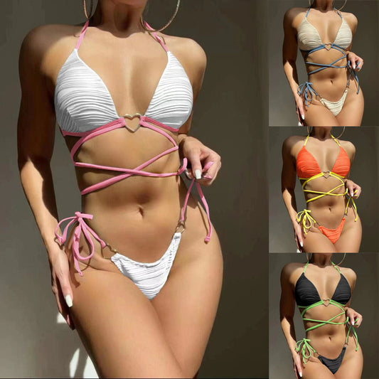 Sexy Hard Cup Bikini – Herzdetail und verstellbare Kordelzugträger